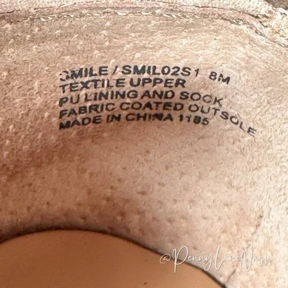 Steve Madden Smile Rhinestone Loafer Flats Silver Size 8M - Picture 16 of 16